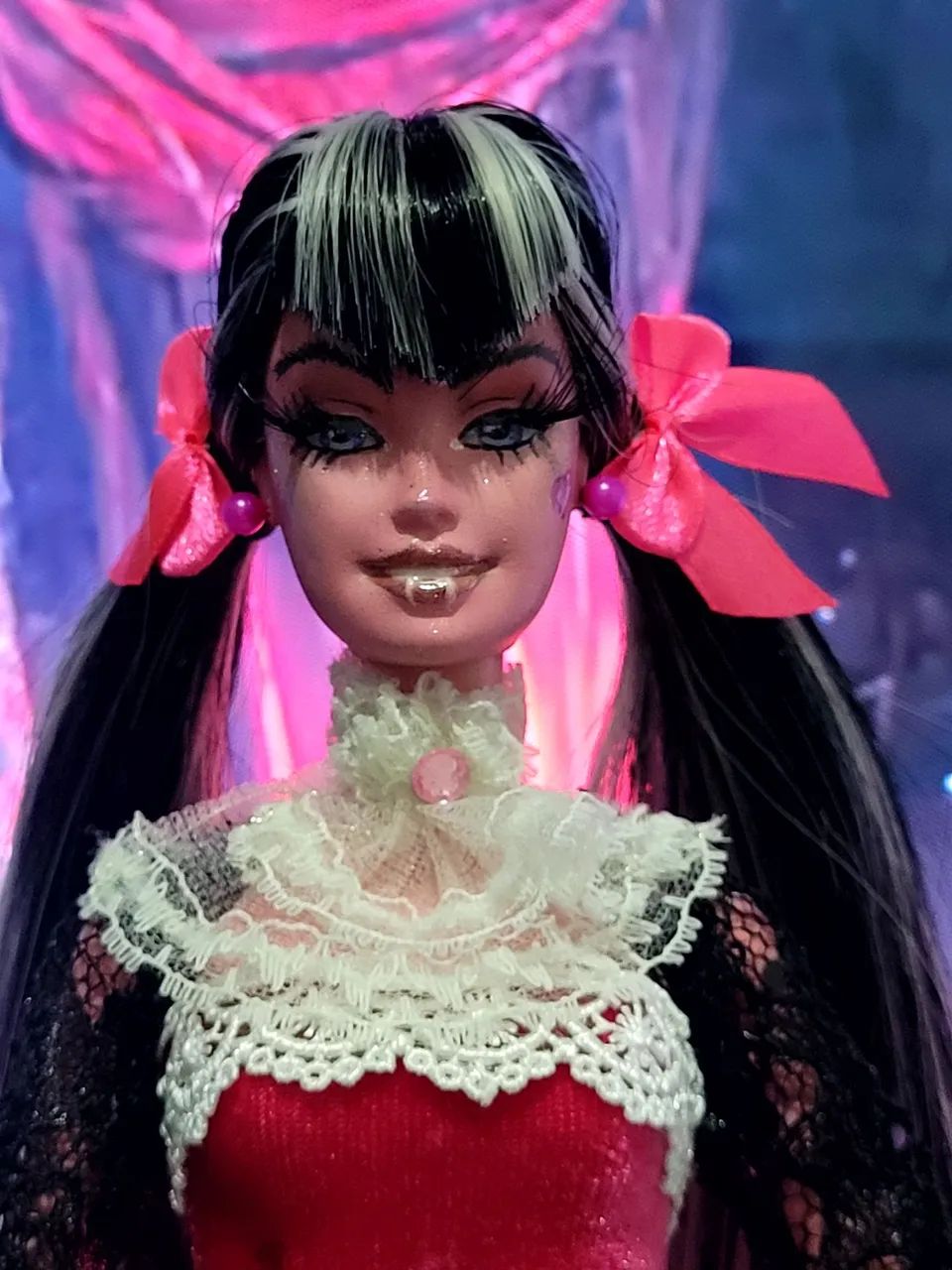 Barbie monster high Draculaura 