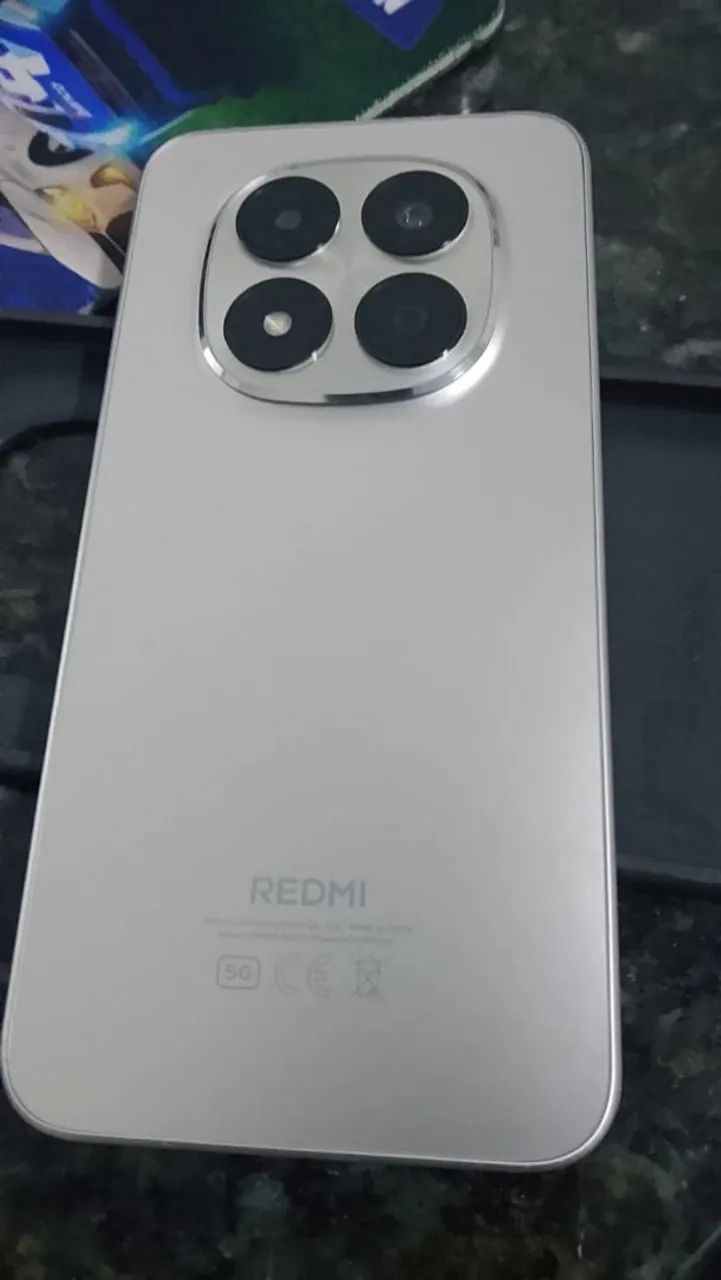 Redimi note 15 5g 256g $1600