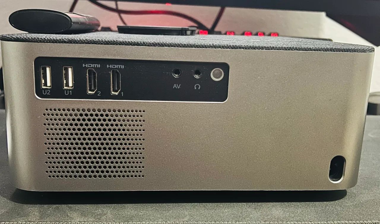Bettdow AC1041 Projetor - Foto 2