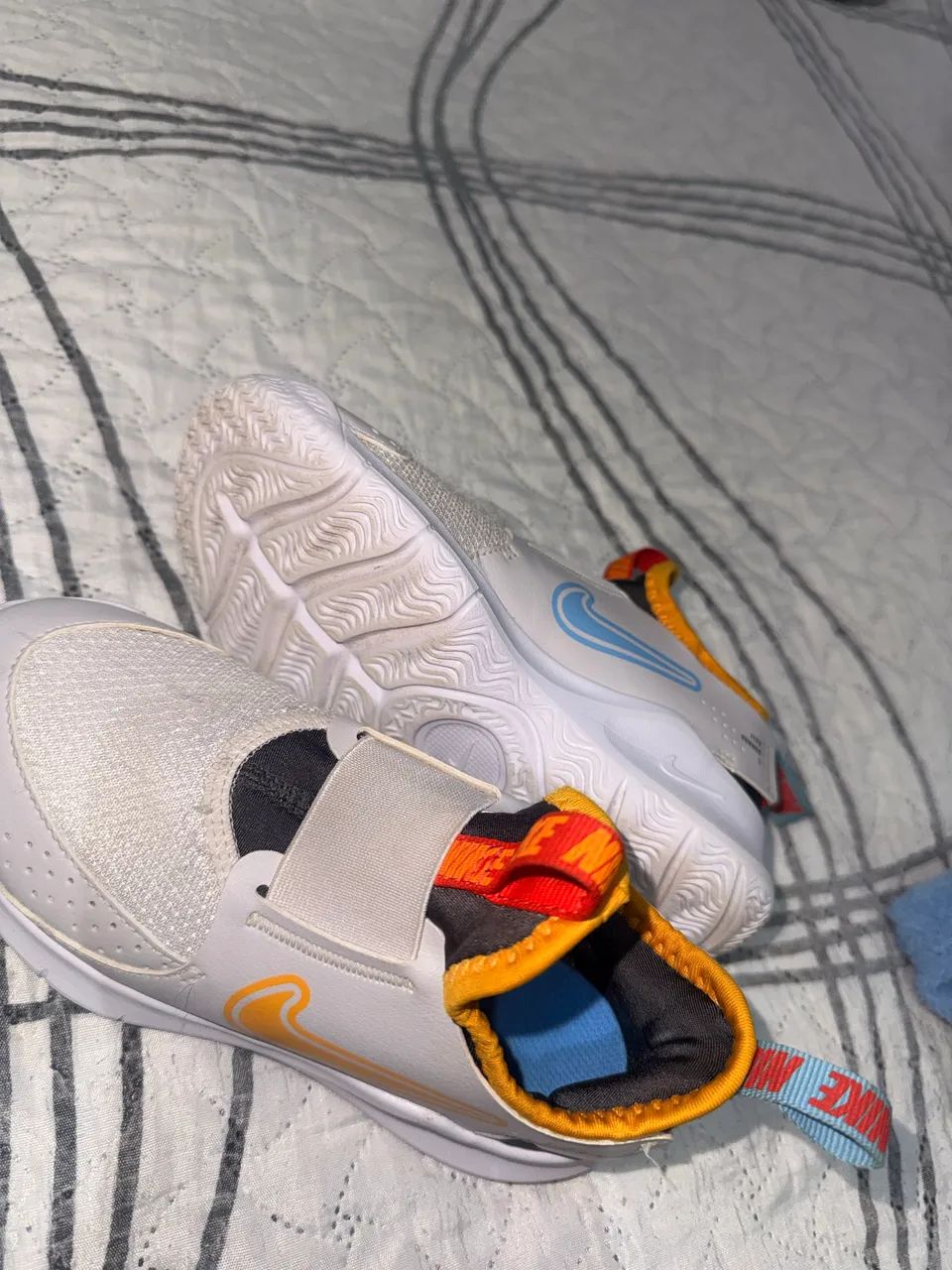SAPATO NIKE ORIGINAL NUMERAÇÃO 29 - Foto 3