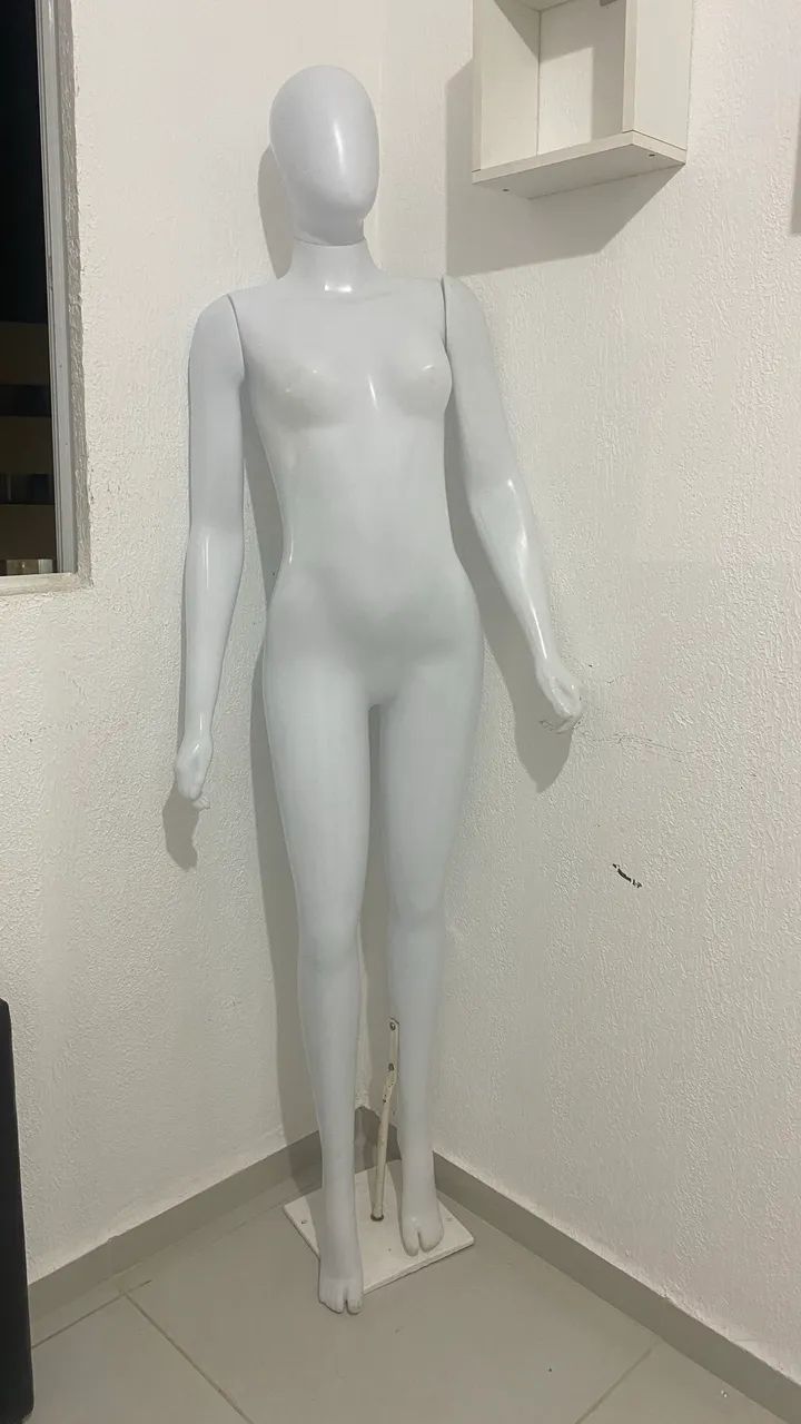 Manequim completo 