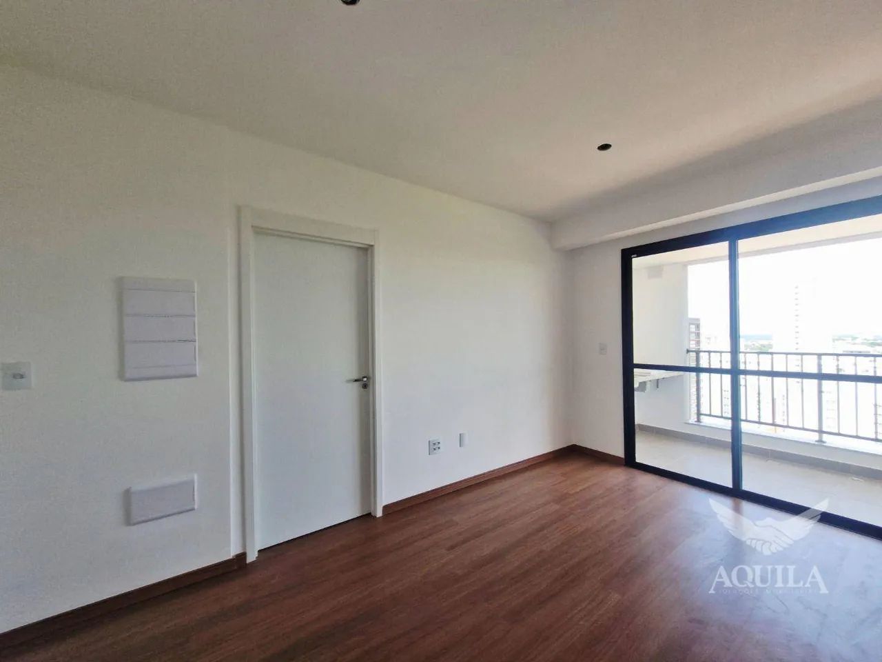 EDIFÍCIO BIARRITZ - PARQUE CAMPOLIM - SOROCABA - 1 SUÍTE - SALA 2 AMBIENTES - VARANDA GOUR - Foto 4