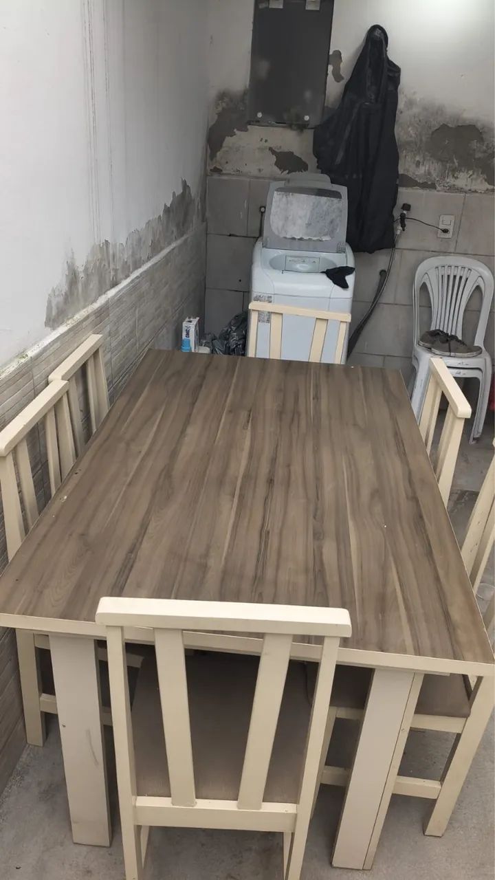 Mesa 6 cadeiras 