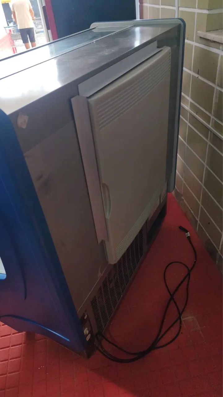 Balcão refrigerado 220v