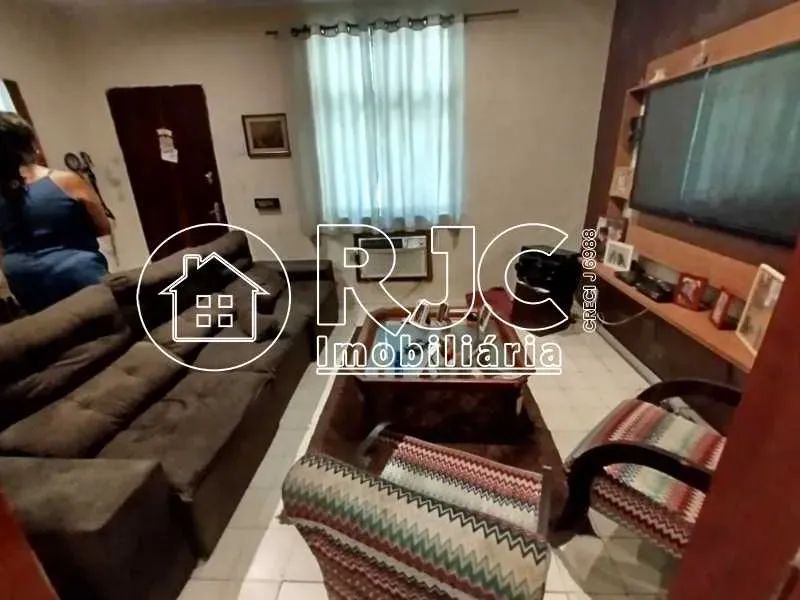 Imóvel para venda possui 200 metros quadrados com 3 quartos em Vila Isabel - Rio de Janeir