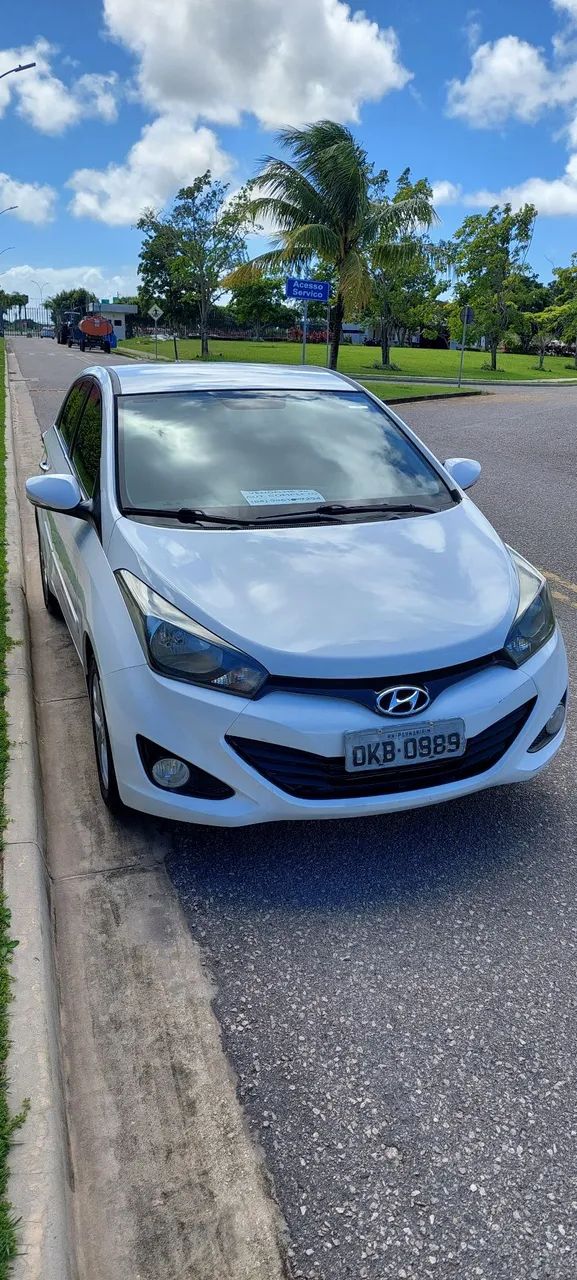 Hyundai HB20 Premium 1.6 Flex 16V Aut. 2014 - Foto 2