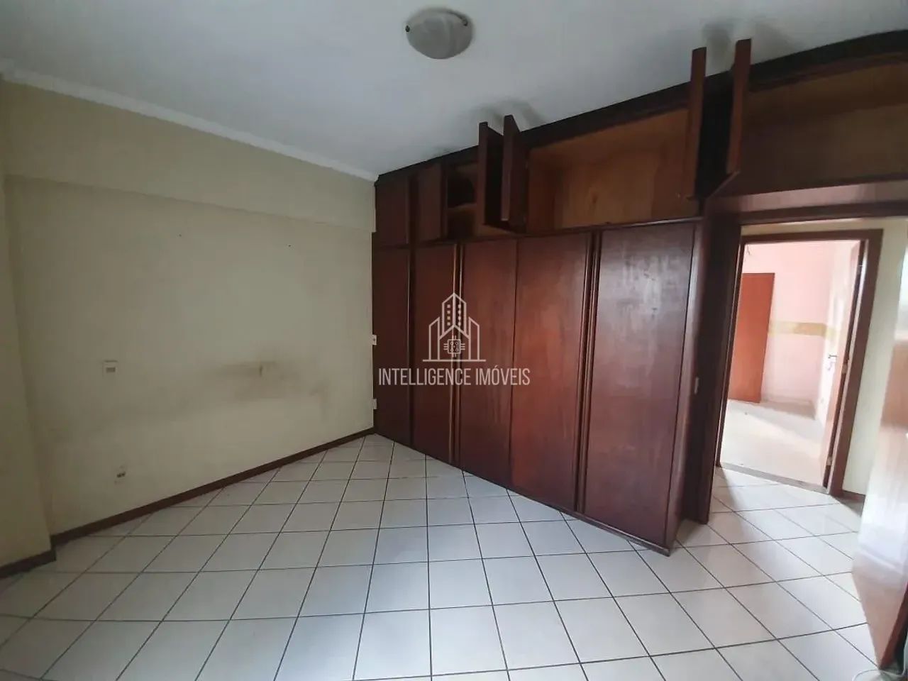 Apartamento à venda no Edifício Moinho dos Ventos | 03 quartos (01 Suíte) | 02 Vagas de Ga - Foto 5