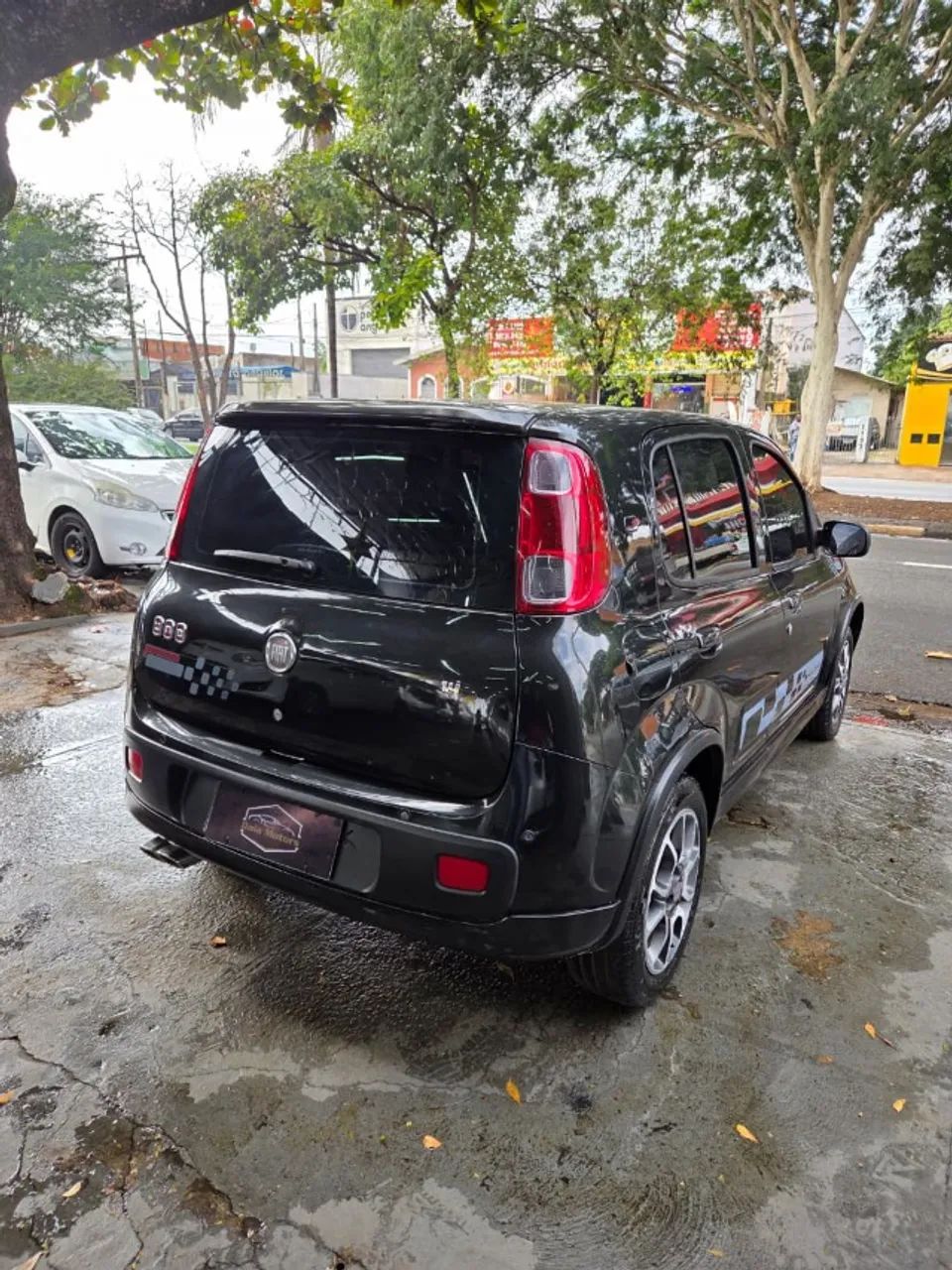 Fiat Uno Sporting 1.4 EVO Fire Flex 8V 4P 2012 - Foto 4