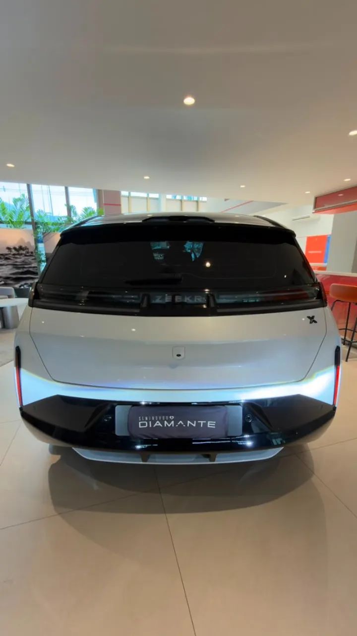 Zeekr X Flagship Flagship (elétrico) 2025 - Foto 5
