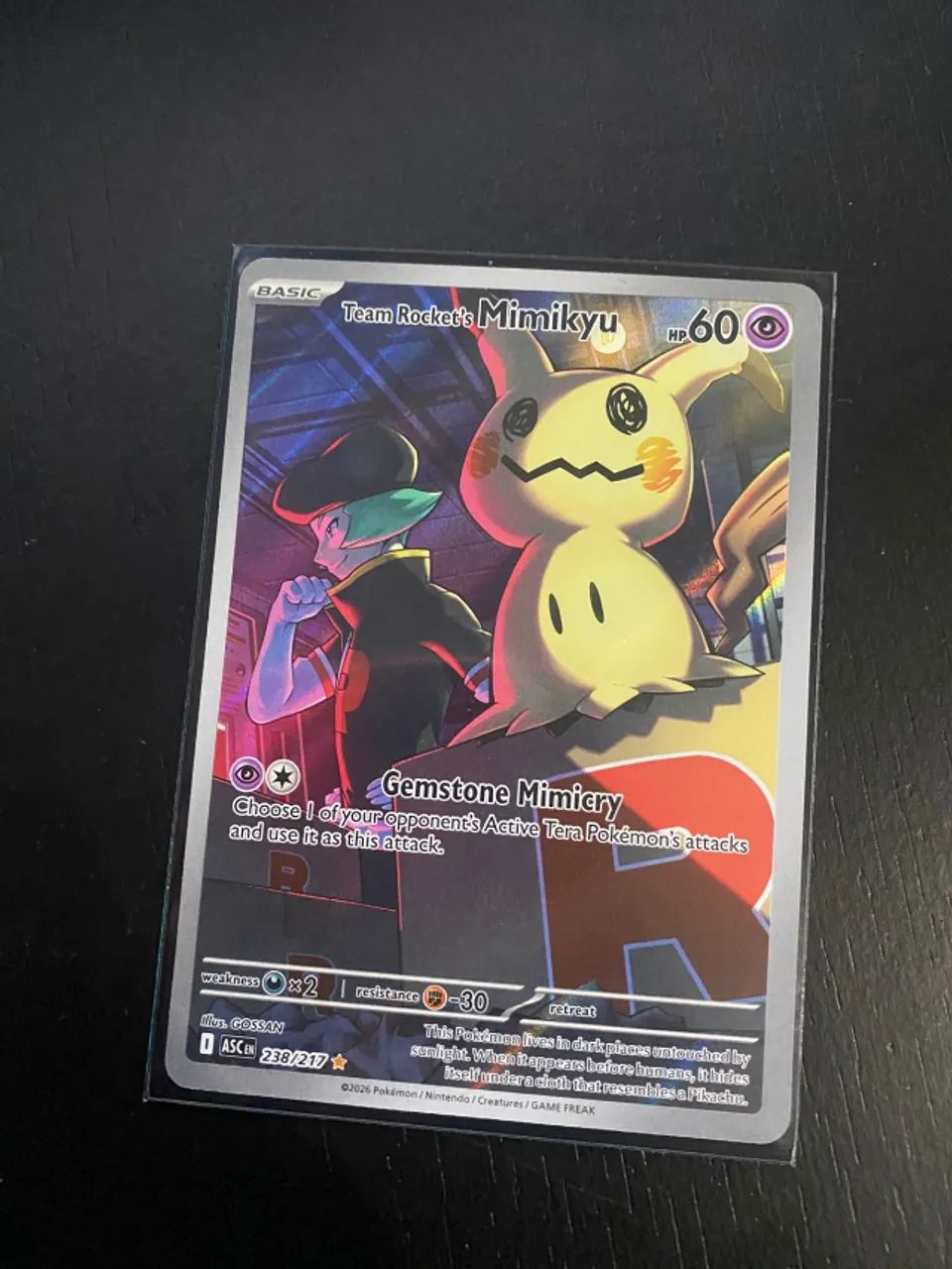Team Rocket Mimikyu 238/217 NM EM INGLES - Hobbies e coleções