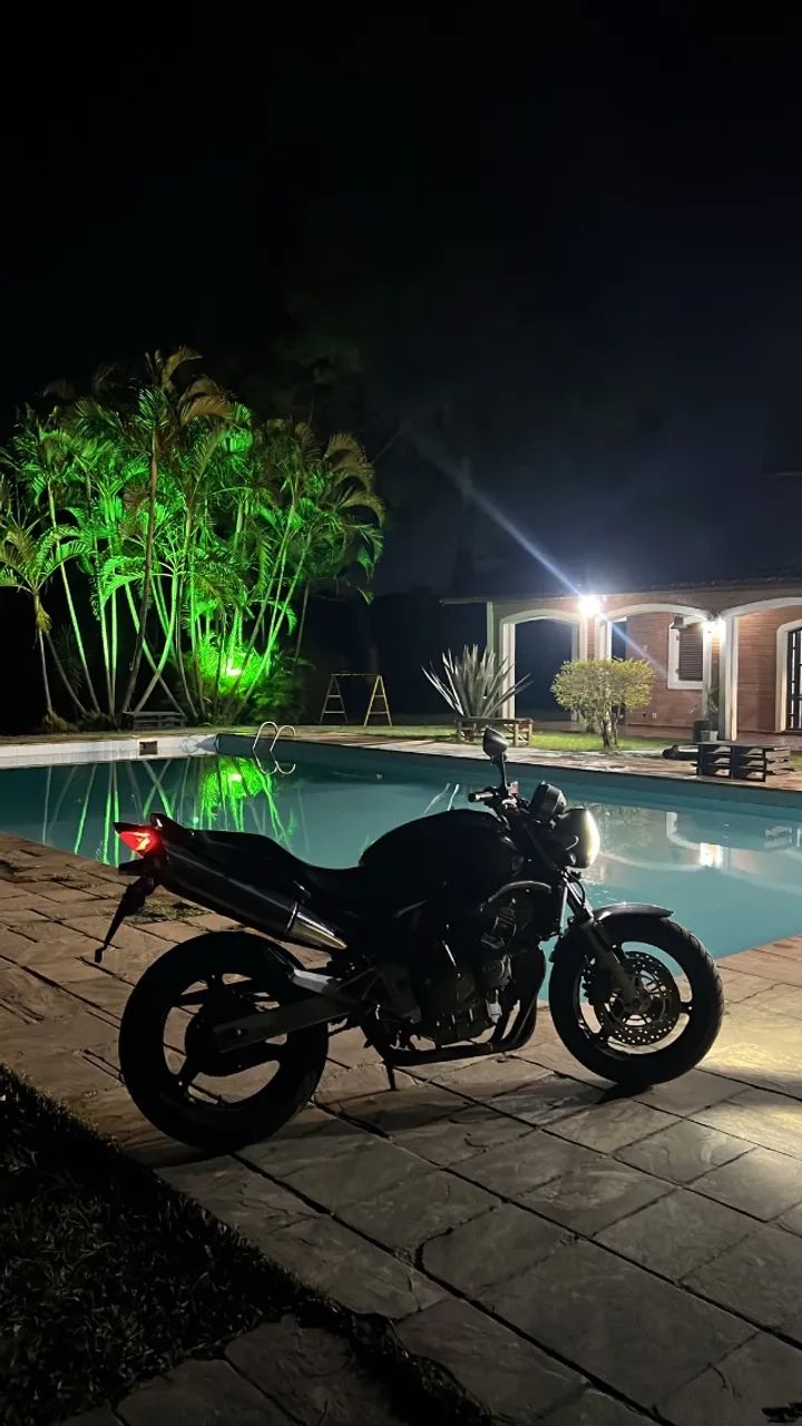 Hornet 600 - Foto 2