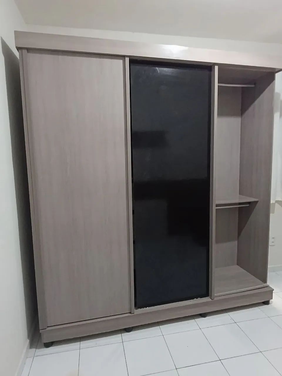 Guarda roupa 3 portas - Foto 3