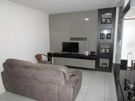 Apartamento todo reformado e mobiliado de 02 quartos em Icaraí! - Foto 3