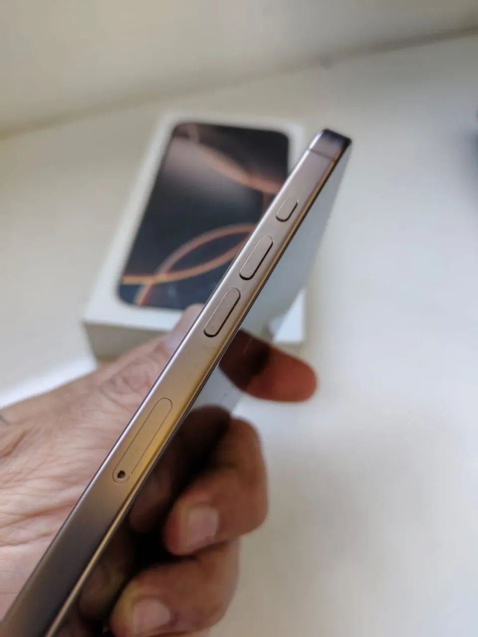 iPhone 16 Pro Max 512gb Desert Titanium  - Foto 2