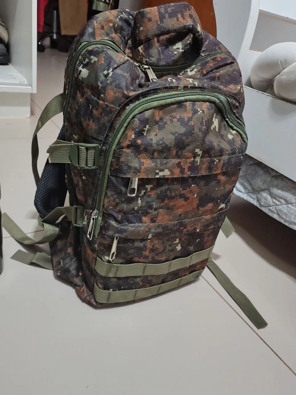 Mochila espaçosa do exercito - Foto 5