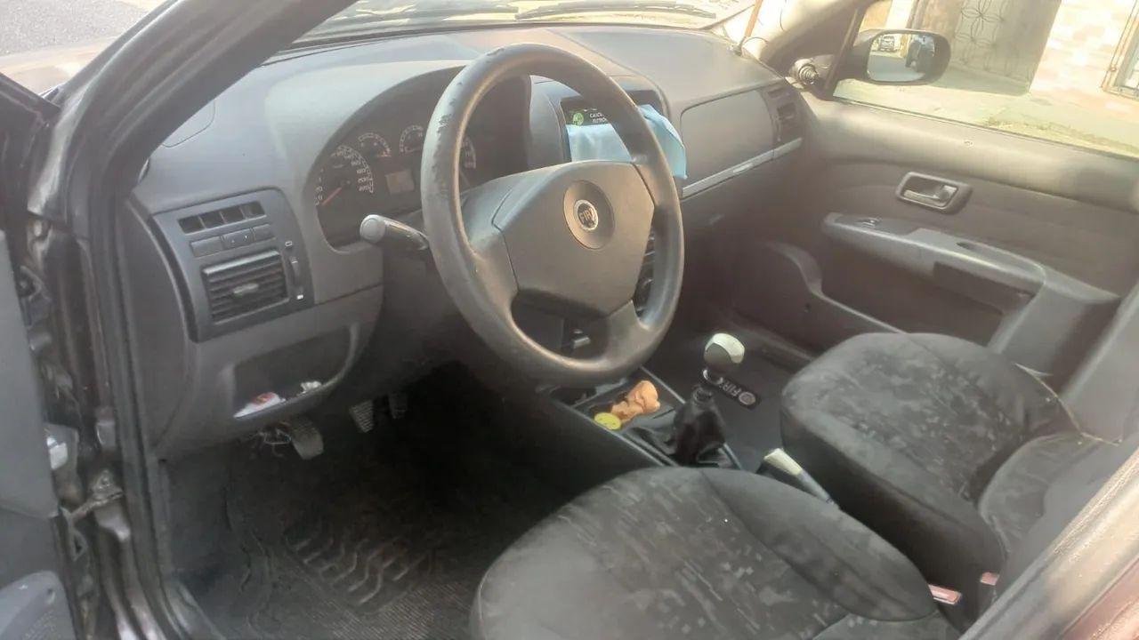 Fiat Siena ELX 1.0 MPI Fire/fire Flex 8V 4P 2005