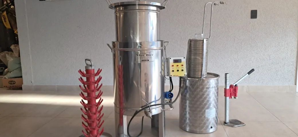 Micro Cervejaria Mec bier  50 lts - Foto 3