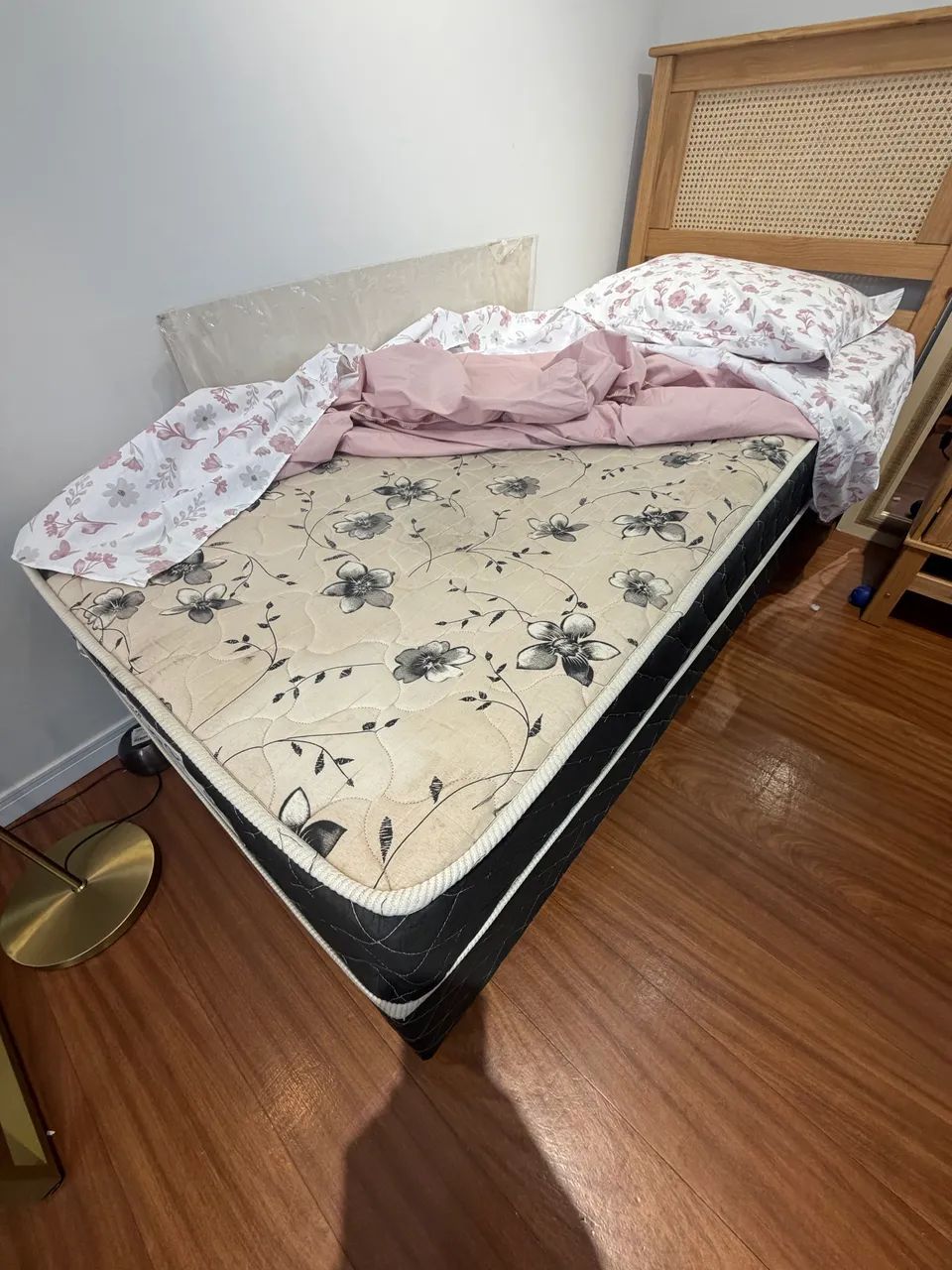 Cama solteiro box com cabeceira - Foto 3