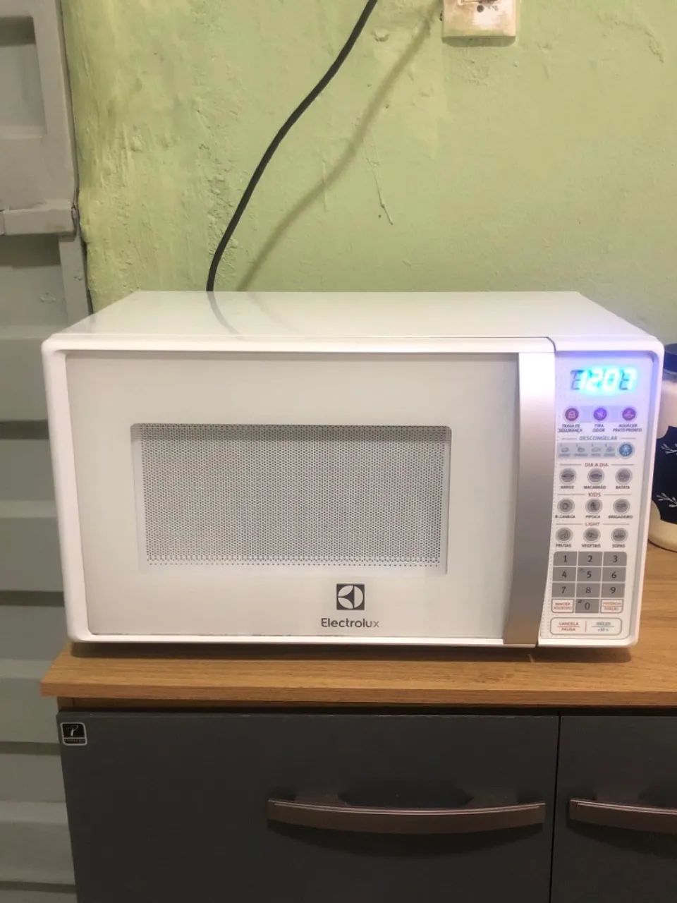 MICRO-ONDAS ELECTROLUX 20L ? - Foto 2