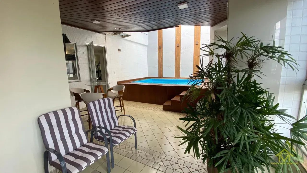 Cobertura em Jardim Camburi: 4 Quartos com Suíte com Espaços Amplos