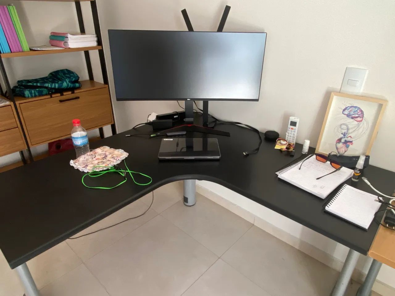 Mesa de Canto em L - Excelente estabilidade  - Foto 4