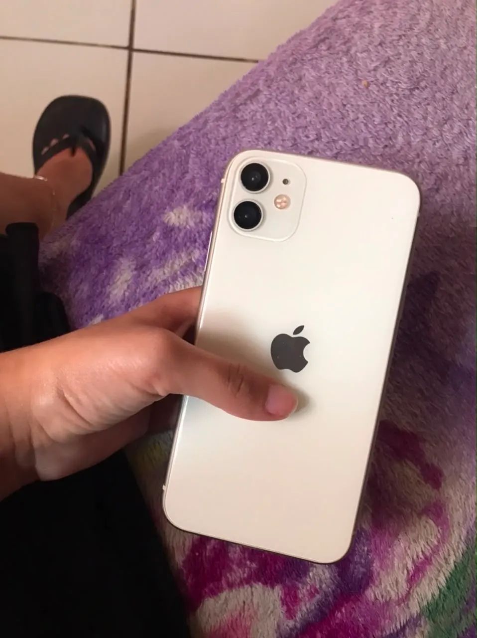 ? iPhone 11 128GB Branco ? SUPER CONSERVADO ?