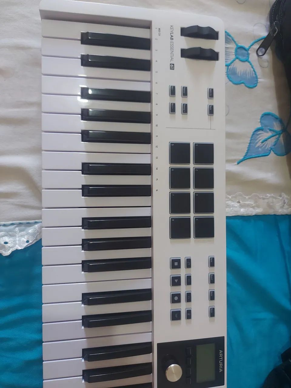 Teclado arturia keylab essential mk3 61 - Foto 2