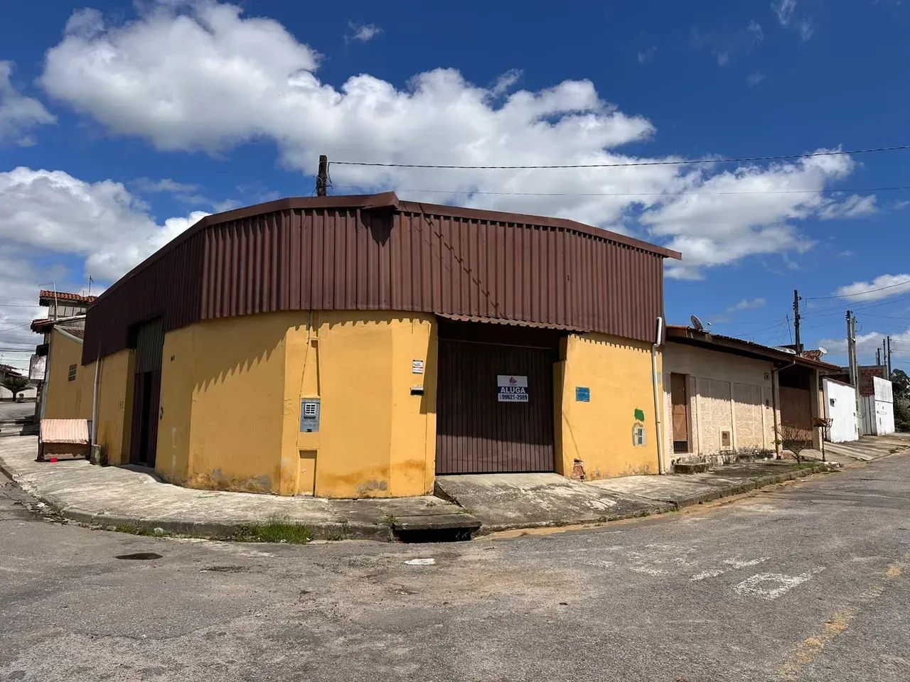 Galpão/Comercial 280 m2 Bairro Triângulo - Pindamonhangaba - SP - Foto 3