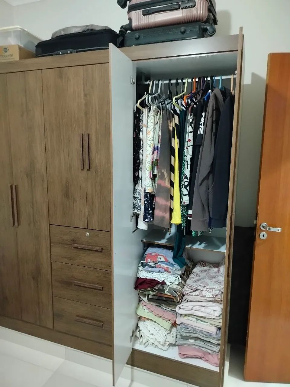 Guarda roupa 