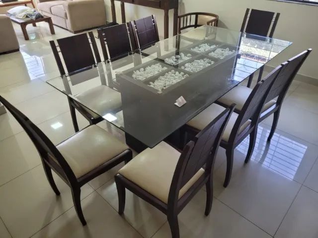 Mesa de jantar 8 lugares