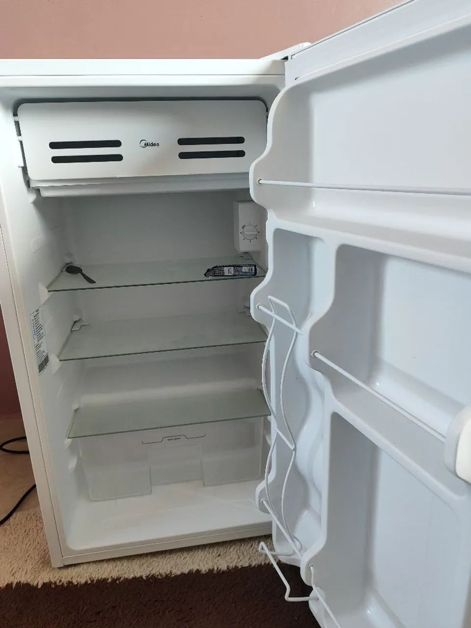 Frigobar 93L inverter branco Midea - Foto 4