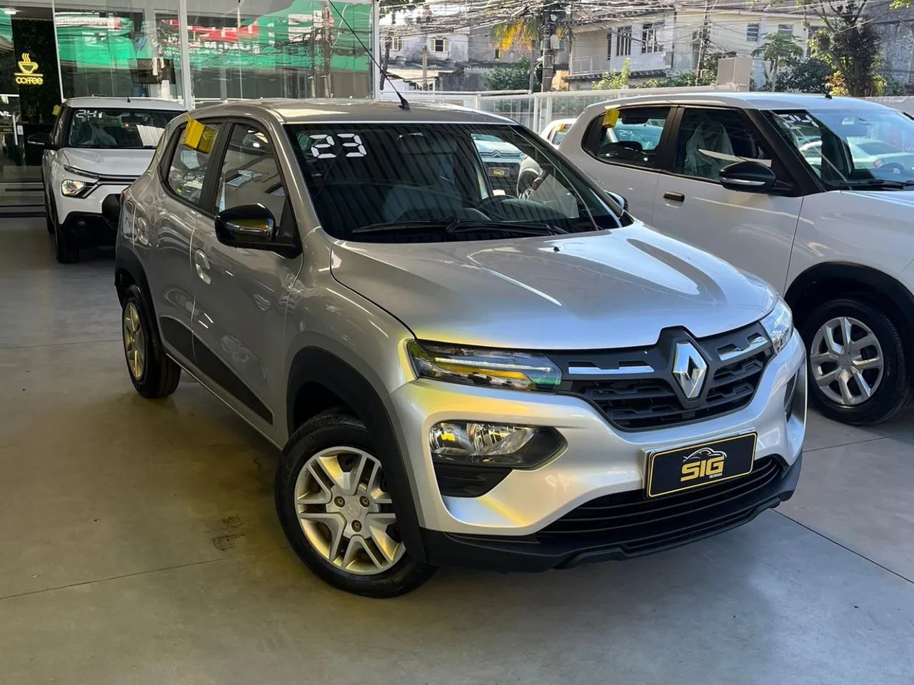 Renault Kwid 1.0 Intense 2023