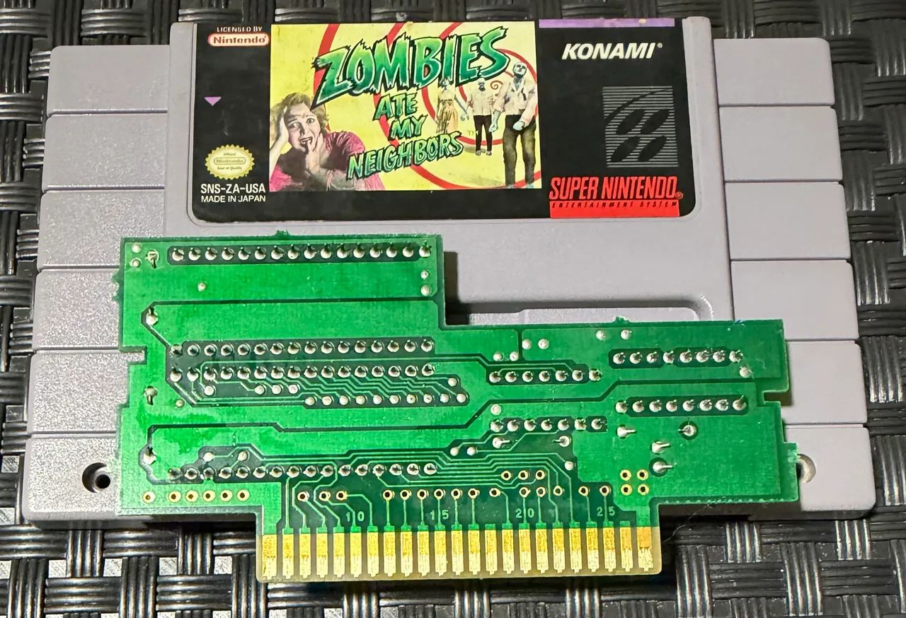 Zombies Ate My Neighbors Original SNES Super Nintendo Konami