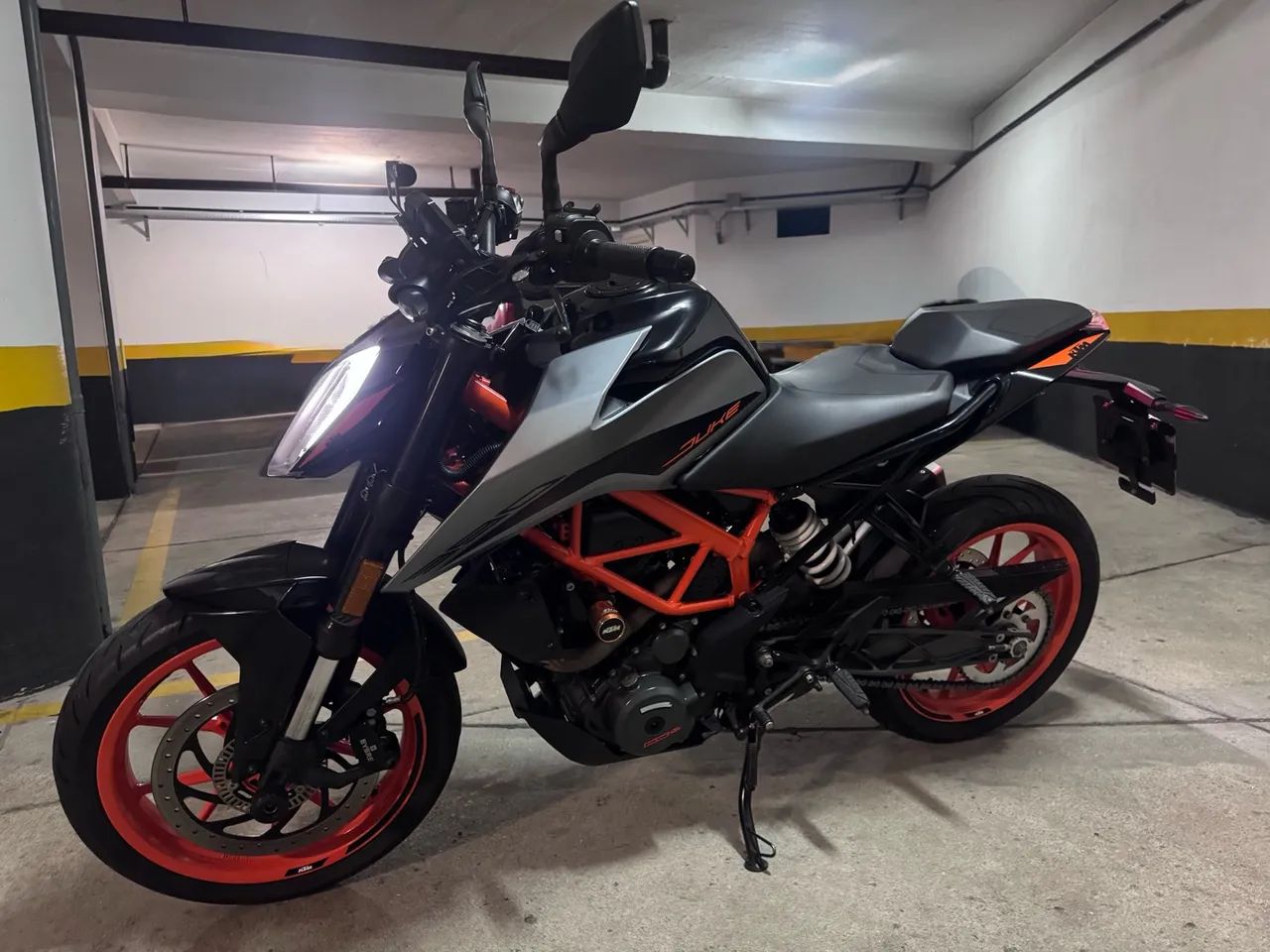 Duke 390 - Impecável e revisada - Foto 2