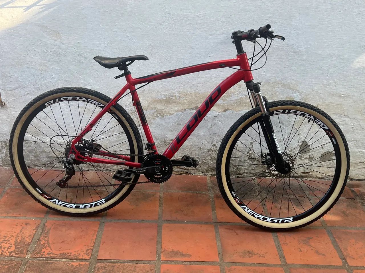 Bicicleta LOUD aro 29 - Foto 2