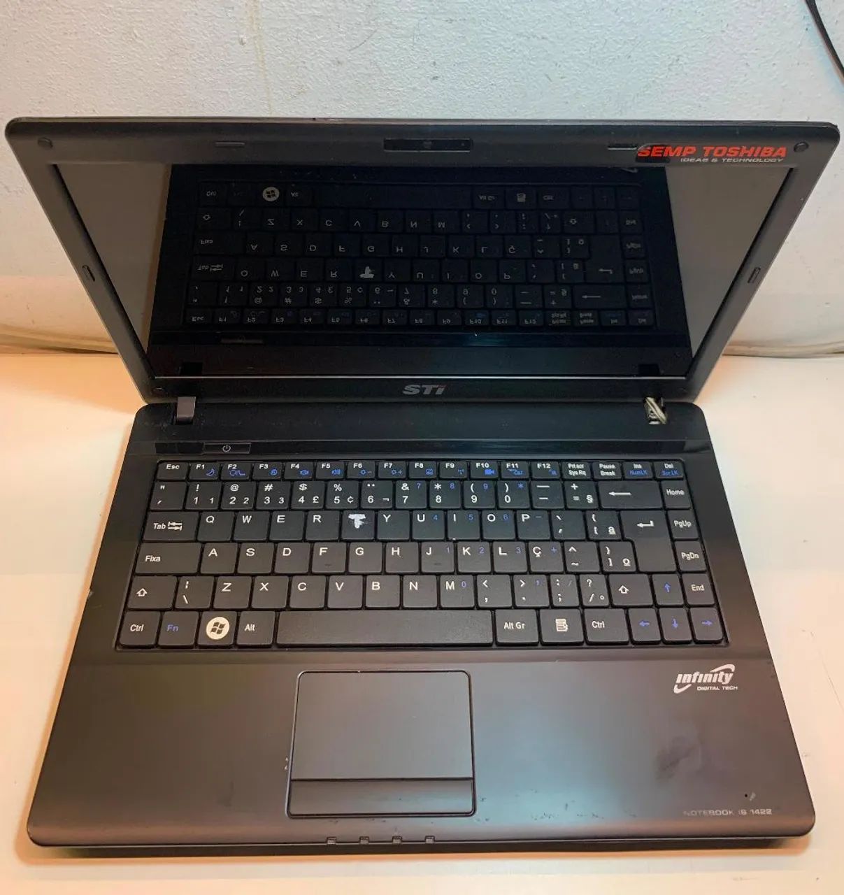 Notebook STI Core I3 4GB RAM HD 320GB Formatado 