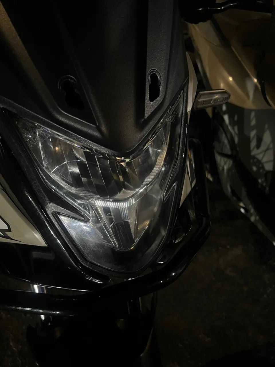 FAROL SAHARA E CB TWISTER 