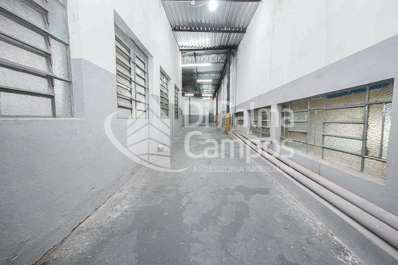 Galpão com 353m² de área útil com 2 salas de apoio para alugar no bairro Sacomã - Foto 3