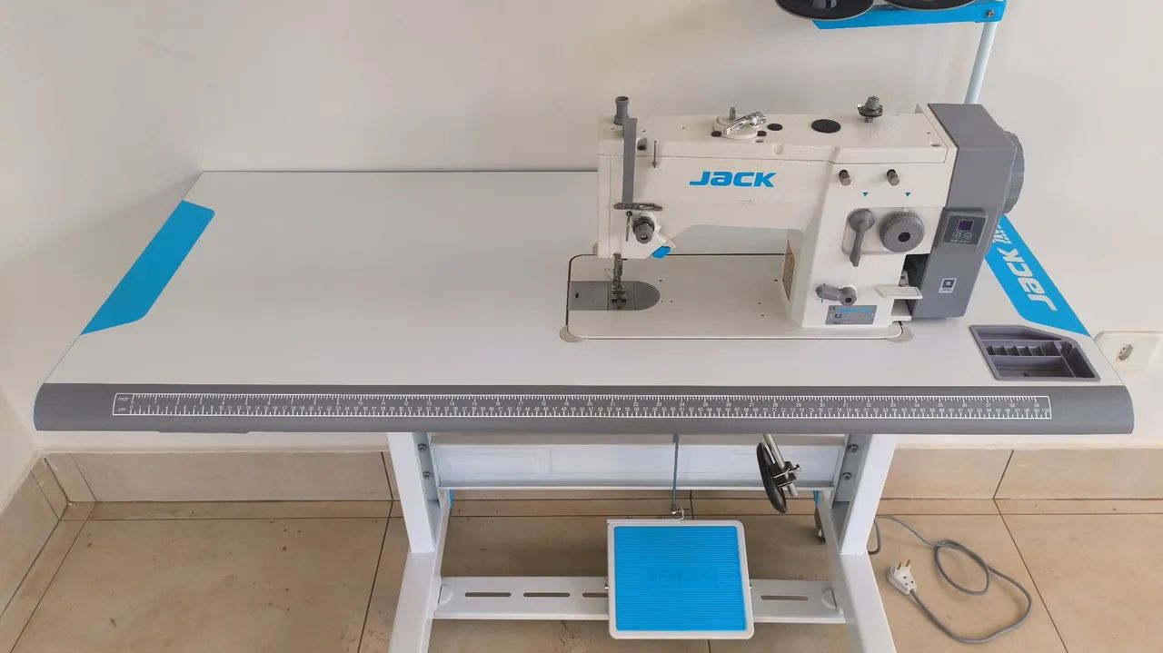 Máquina de costura Jack reta e zigzag industrial  - Foto 6