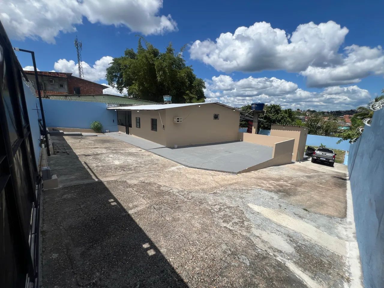 Vendo casa com muito terreno .  - Foto 4