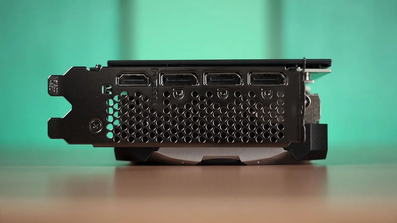 MSI 4070 SUPER 3X  - Foto 3