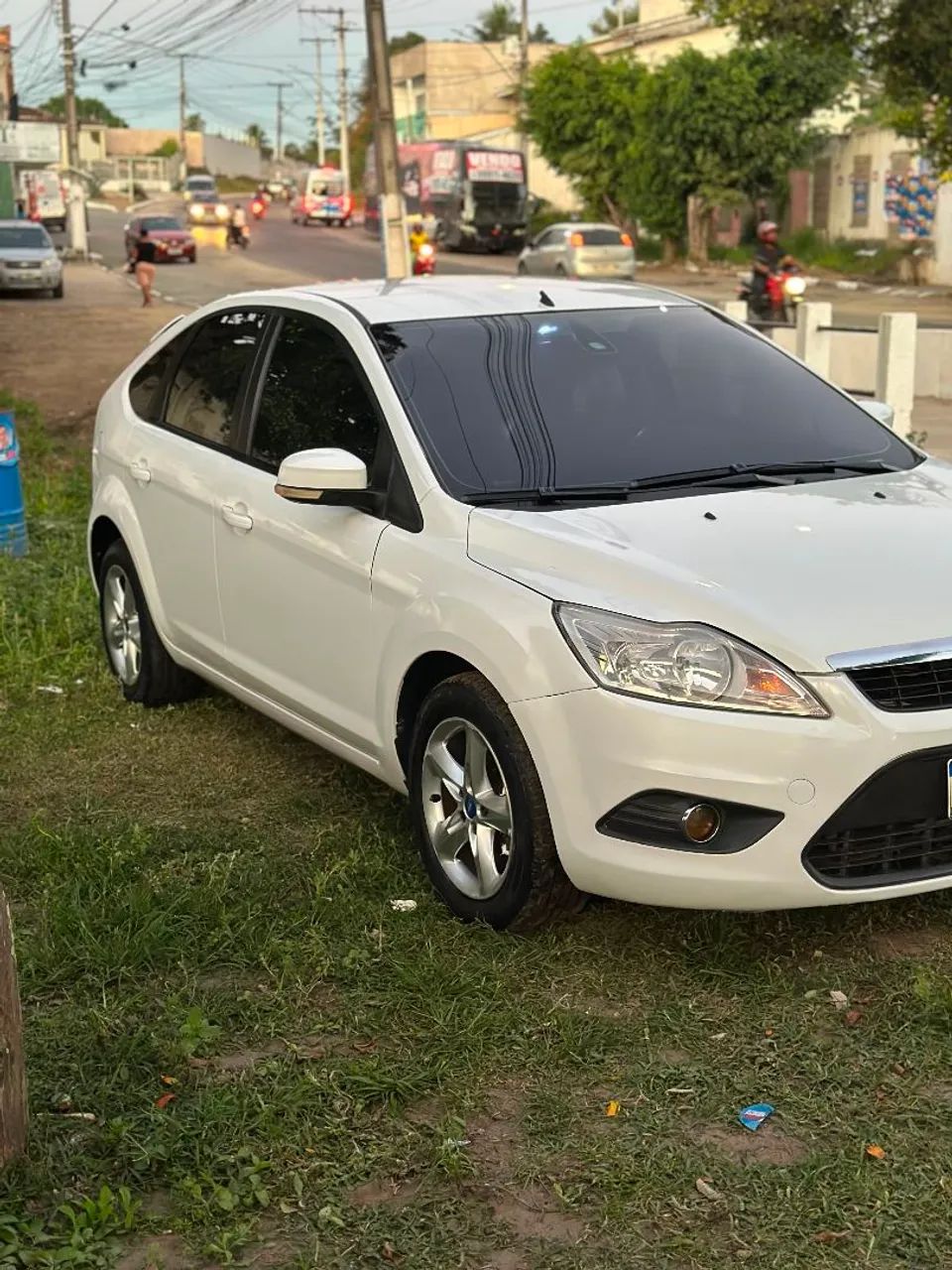 Ford Focus Focus 2.0 16V/SE/SE Plus Flex 5p Aut. 2012