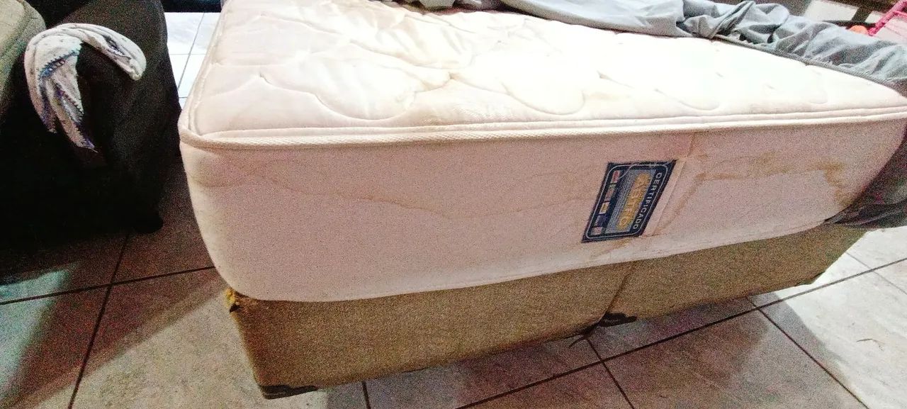 Cama box casal Quemm usada entrego  - Foto 4