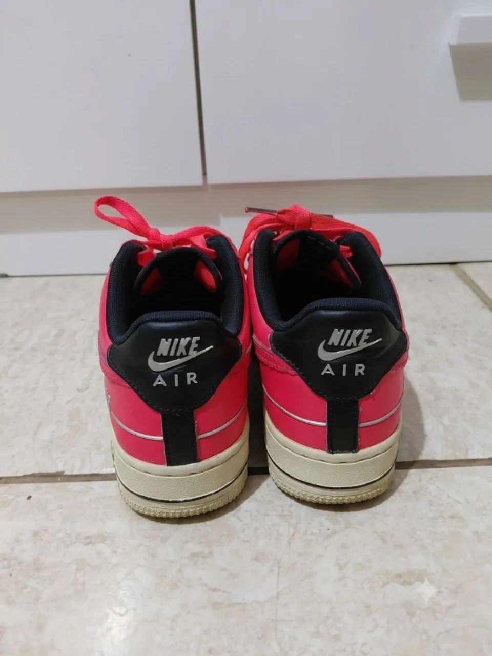 tênis nike air force 1 lv8 3 laser crimson - Foto 5