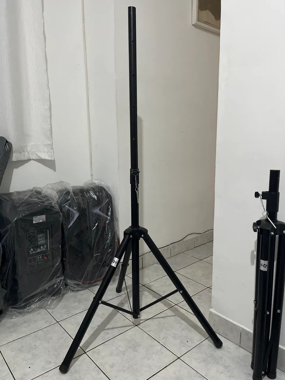 Tripé para caixas de som - Foto 2