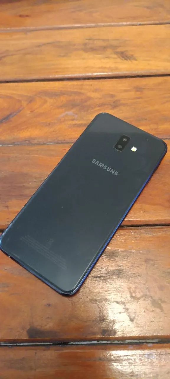 Samsung J6 - Foto 2