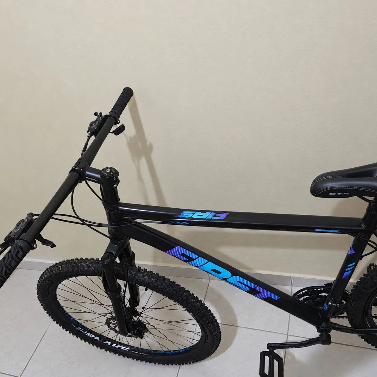 Bicicleta Aro 29 Seminova FIRST 