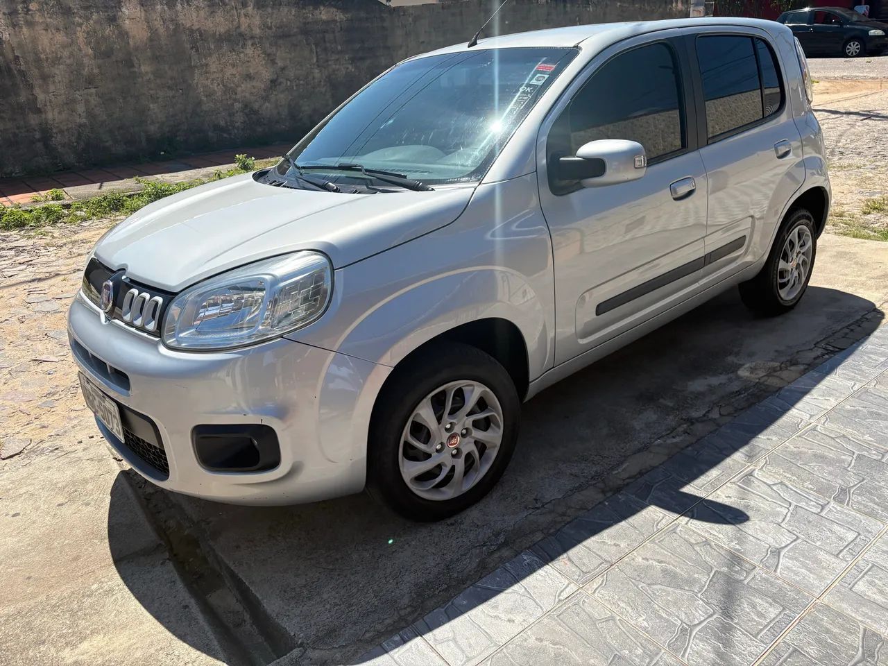 Fiat Uno Evolution 1.4 Fire Flex 8V 5P 2015