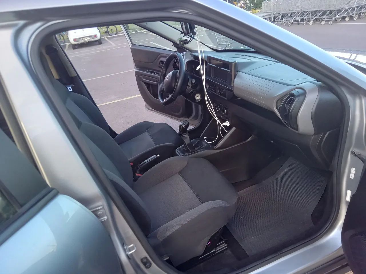 Citroen C3 Live 1.0 Flex 6V 5P Mec. 2024 - Foto 3