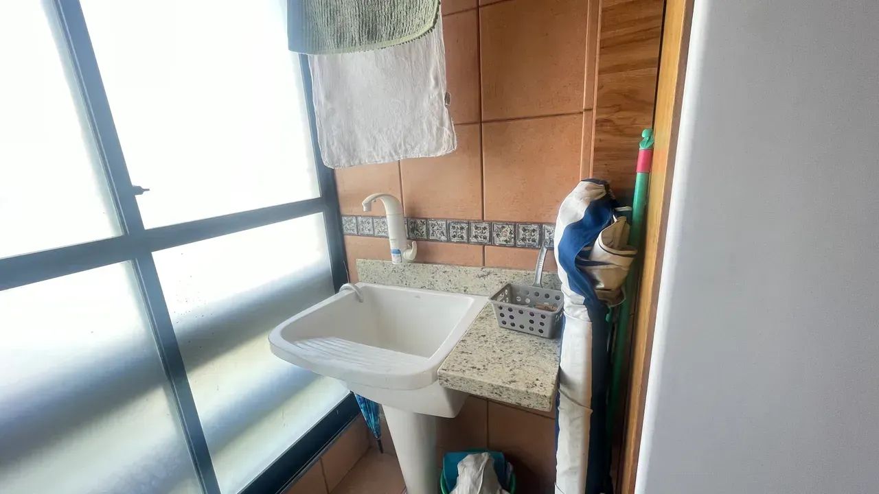 Apartamento para alugar anual 2 quartos todo mobiliado em Jurerê - Foto 4